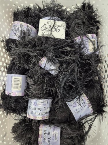 370g úžasná čierna efektná priadza