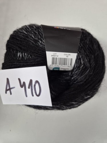 50g krásnej priadze HOBBII - COLORINA / viac ks skladom