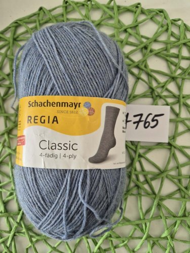 100g ponožkovej priadze REGIA