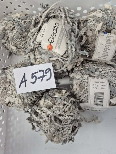 265g